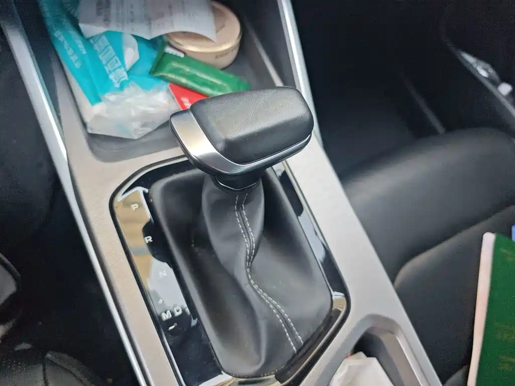 Geely Emgrand — миниатюра 15