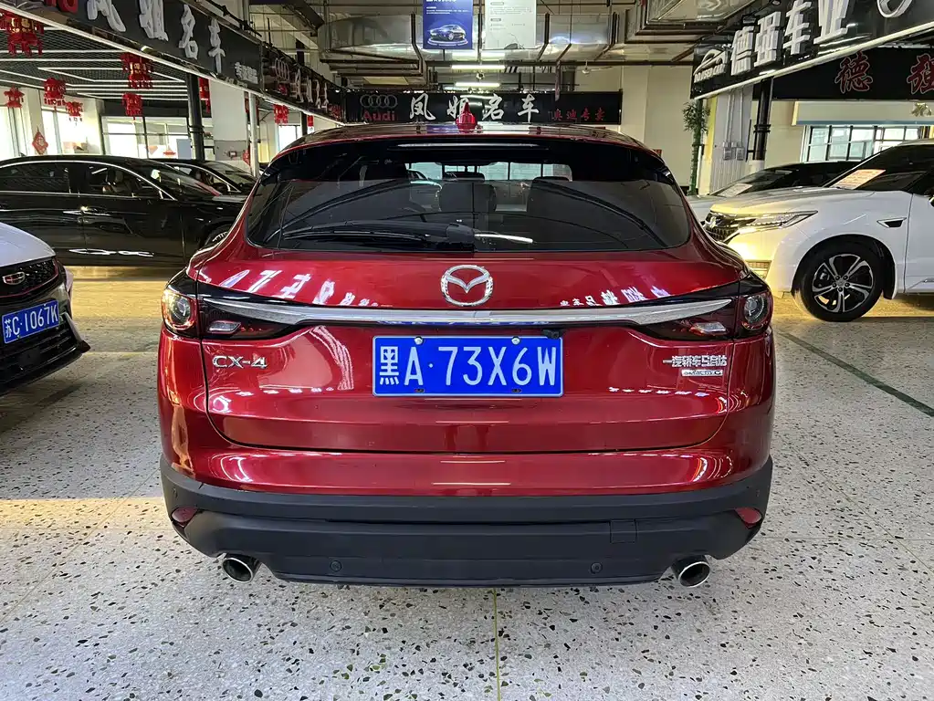 MAZDA CX 4