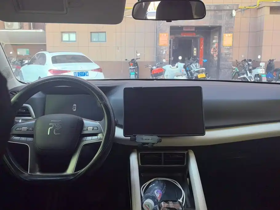 BYD Yuan UP — миниатюра 12
