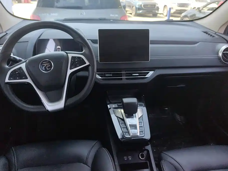 BYD Yuan EV — миниатюра 12