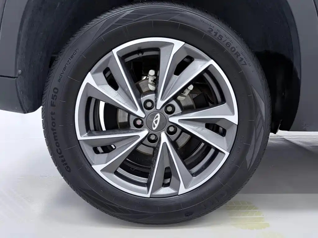 Chery Omoda — миниатюра 20