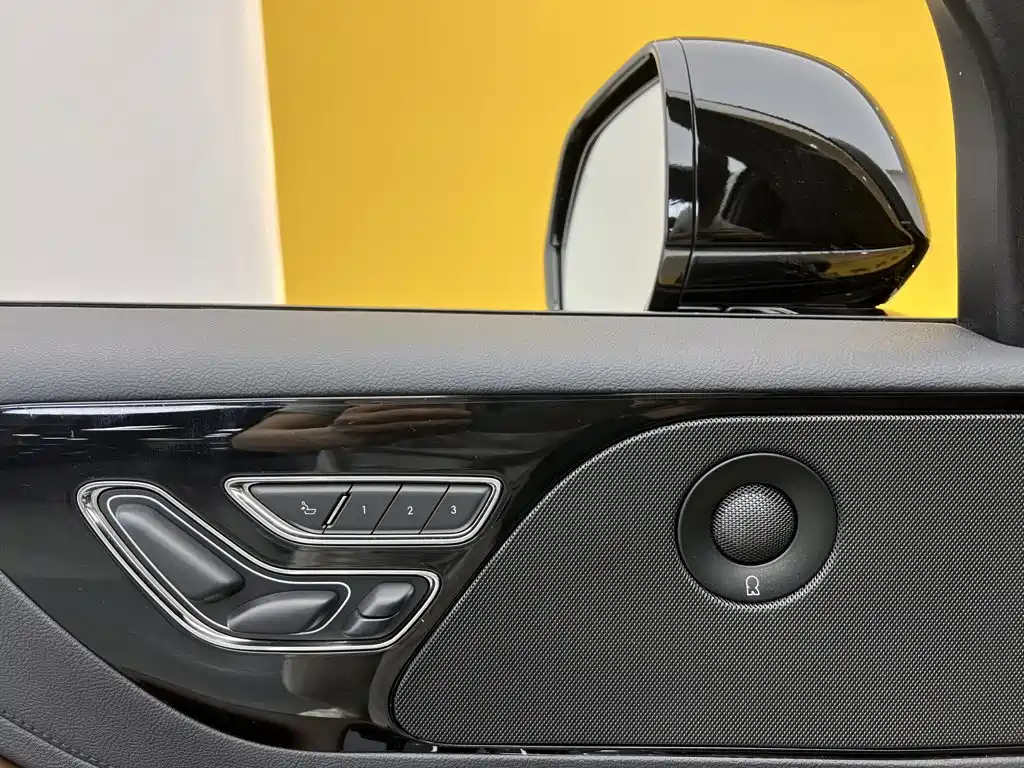 Lincoln Aviator — миниатюра 45