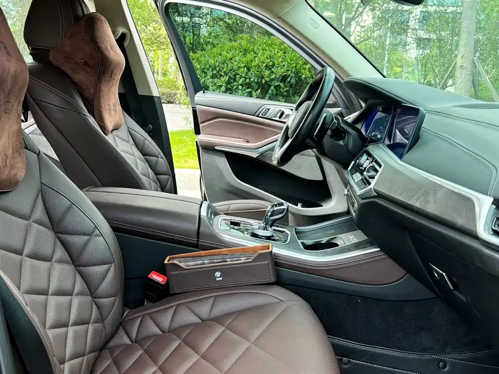 BMW X5 — миниатюра 8
