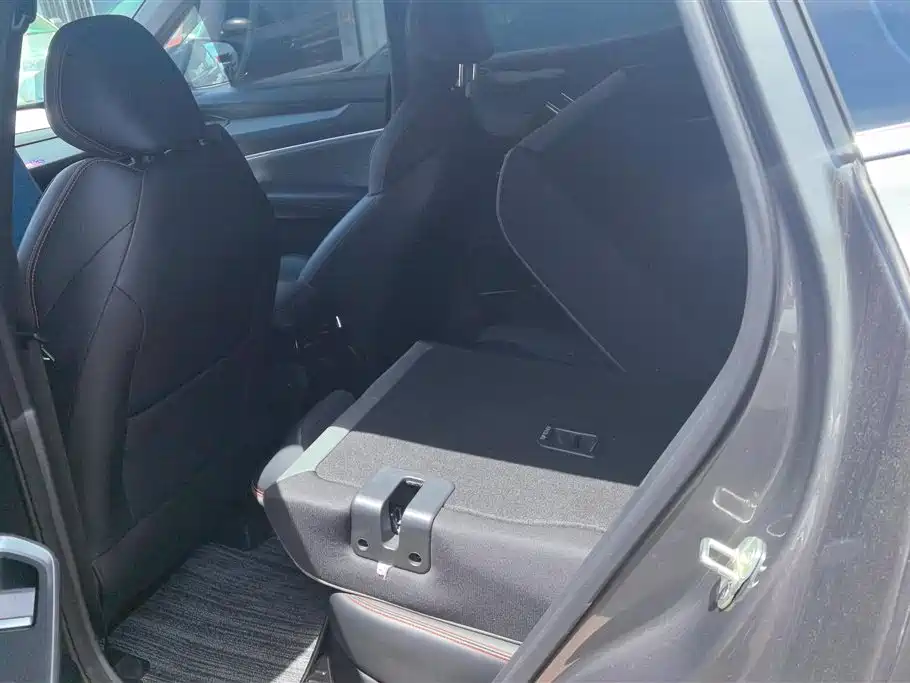 Geely Boyue 2024 1.5TD
