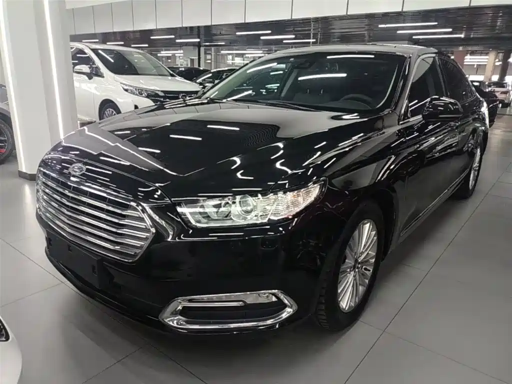 Ford Taurus 2016