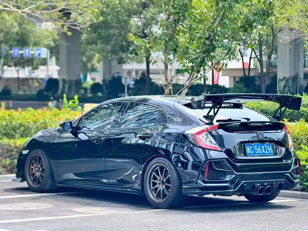 Honda Civic — миниатюра 9