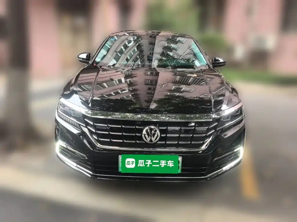 Volkswagen Passat PHEV — миниатюра 2