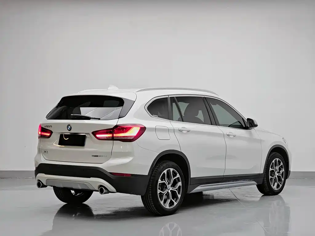 BMW X1 — миниатюра 6