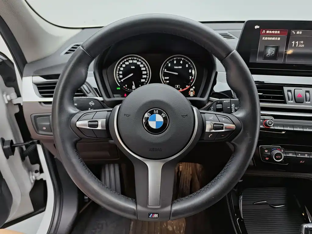 BMW X1 — миниатюра 12