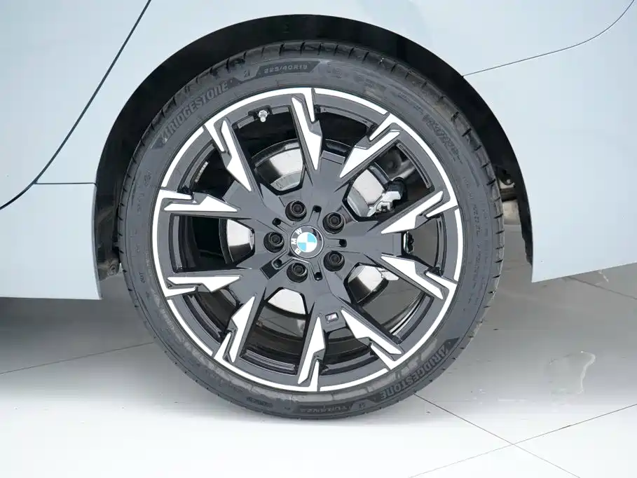 BMW 2 Series — миниатюра 25