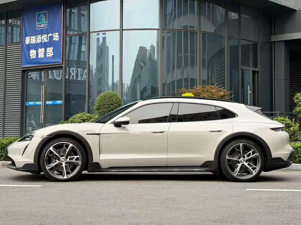 Porsche Taycan 2022 Taycan 4 Cross Turismo