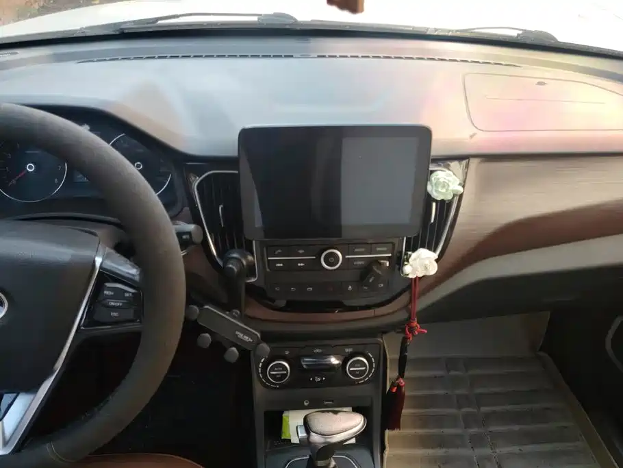 FAW Senya R7 — миниатюра 13