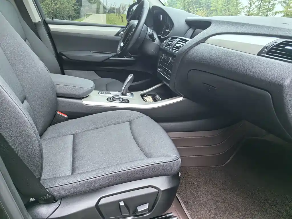 BMW X3 (Import) — миниатюра 13