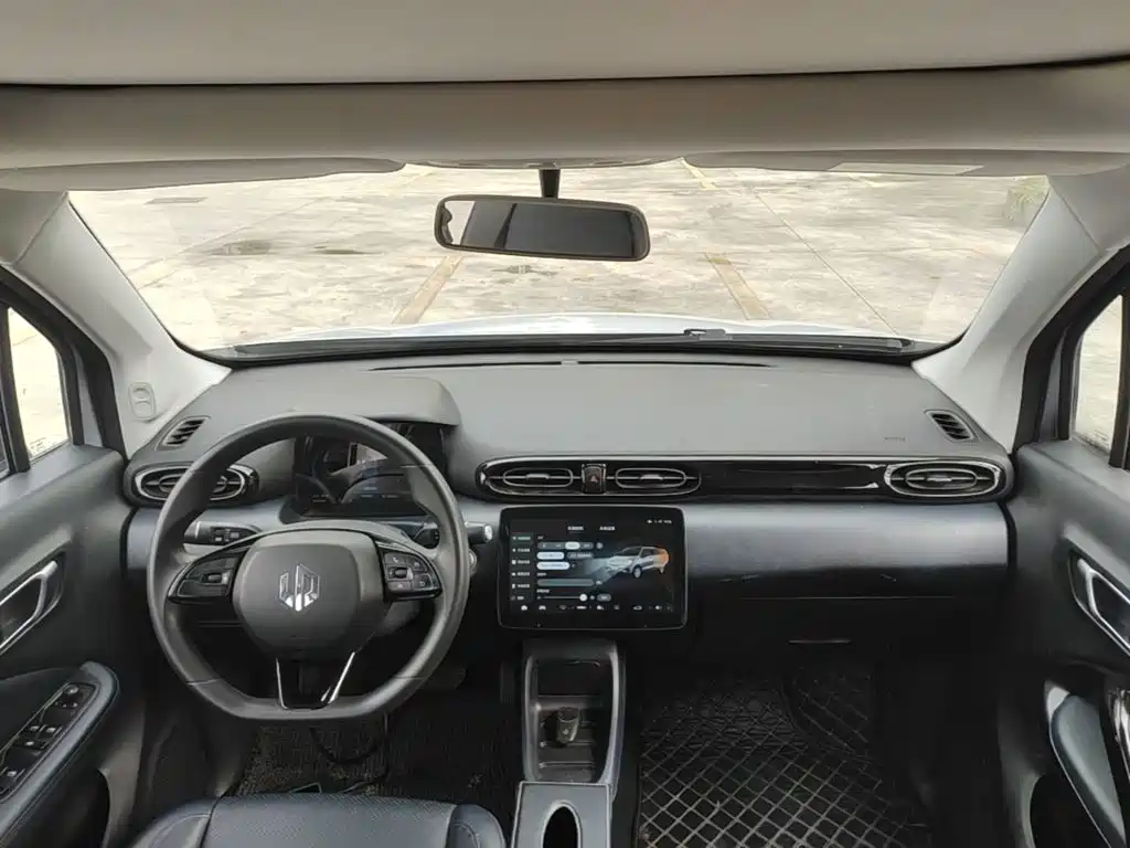 Leapmotor Leapmotor T03 — миниатюра 10
