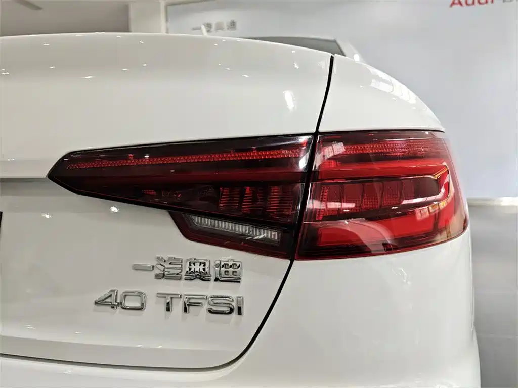 Audi A4L — миниатюра 14