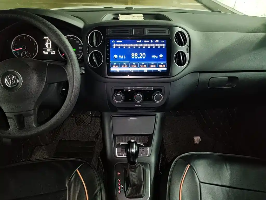 Volkswagen Tiguan — миниатюра 13