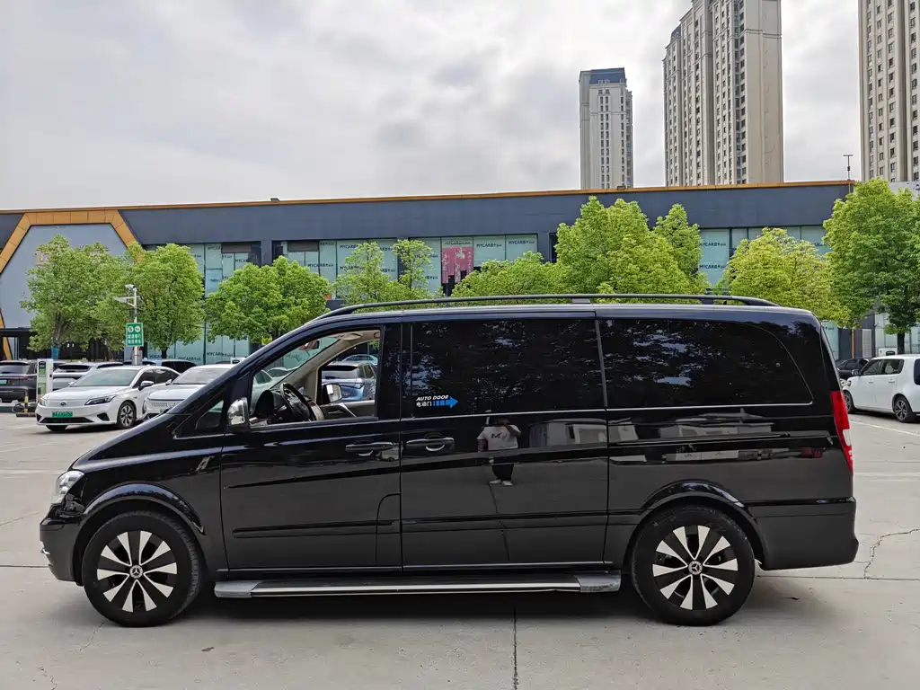 Mercedes-Benz Viano — миниатюра 10