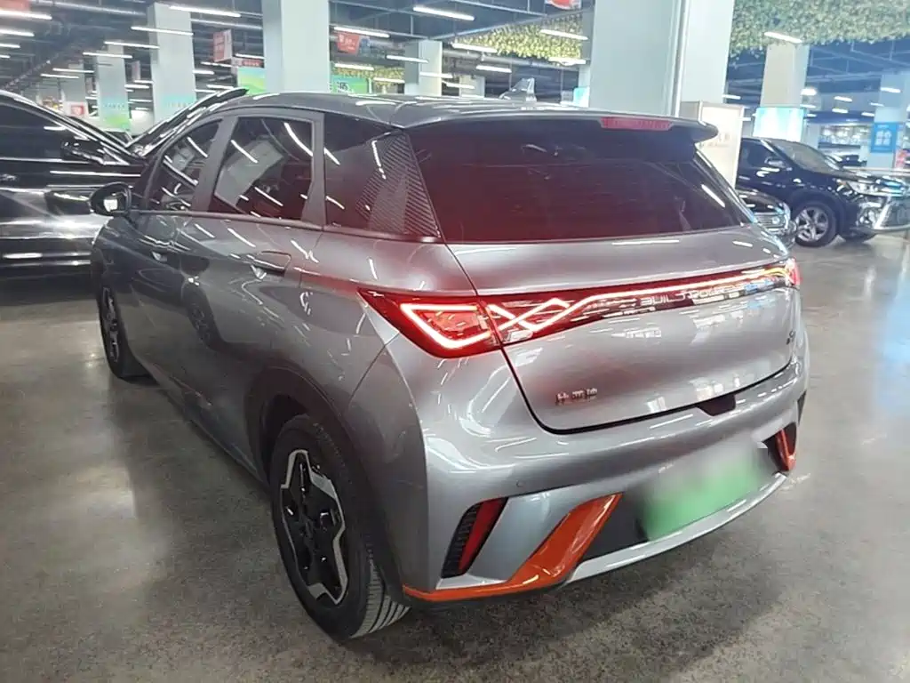 BYD Dolphin — миниатюра 5