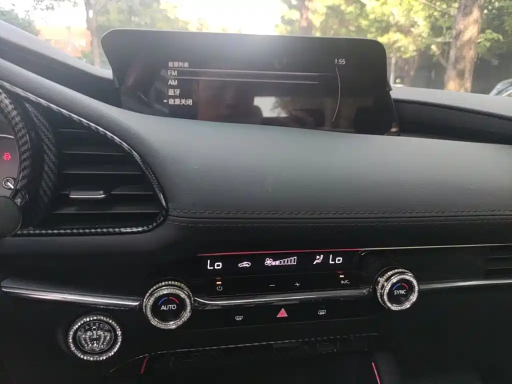 Mazda 3 Axela — миниатюра 13