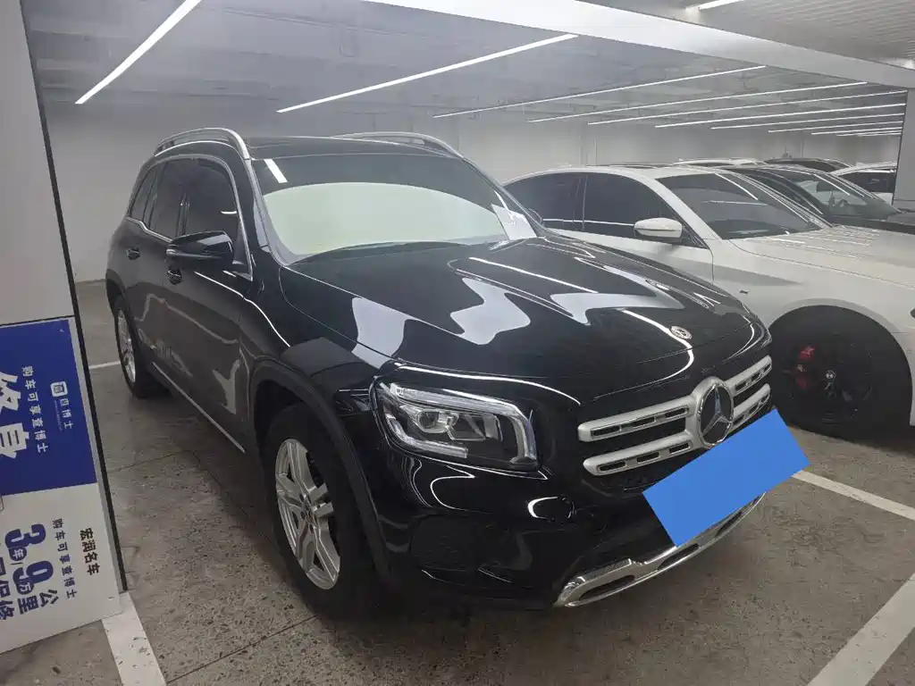 Mercedes-Benz GLB — миниатюра 2