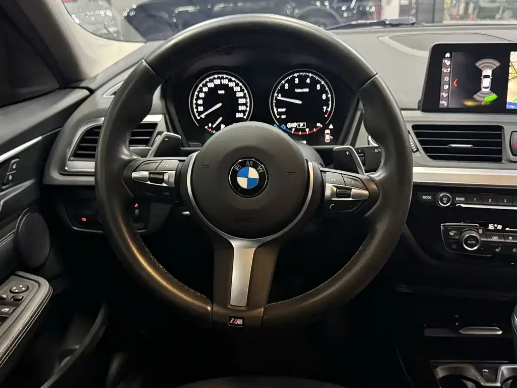 BMW 1 Series — миниатюра 12