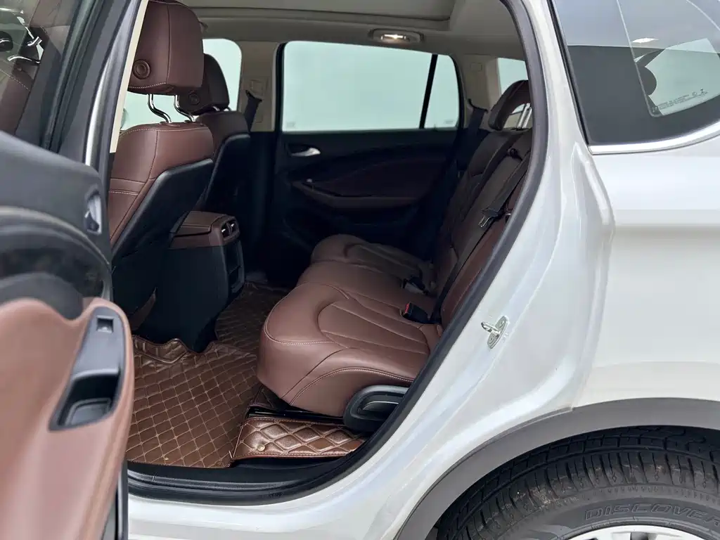 Buick Envision Plus — миниатюра 9