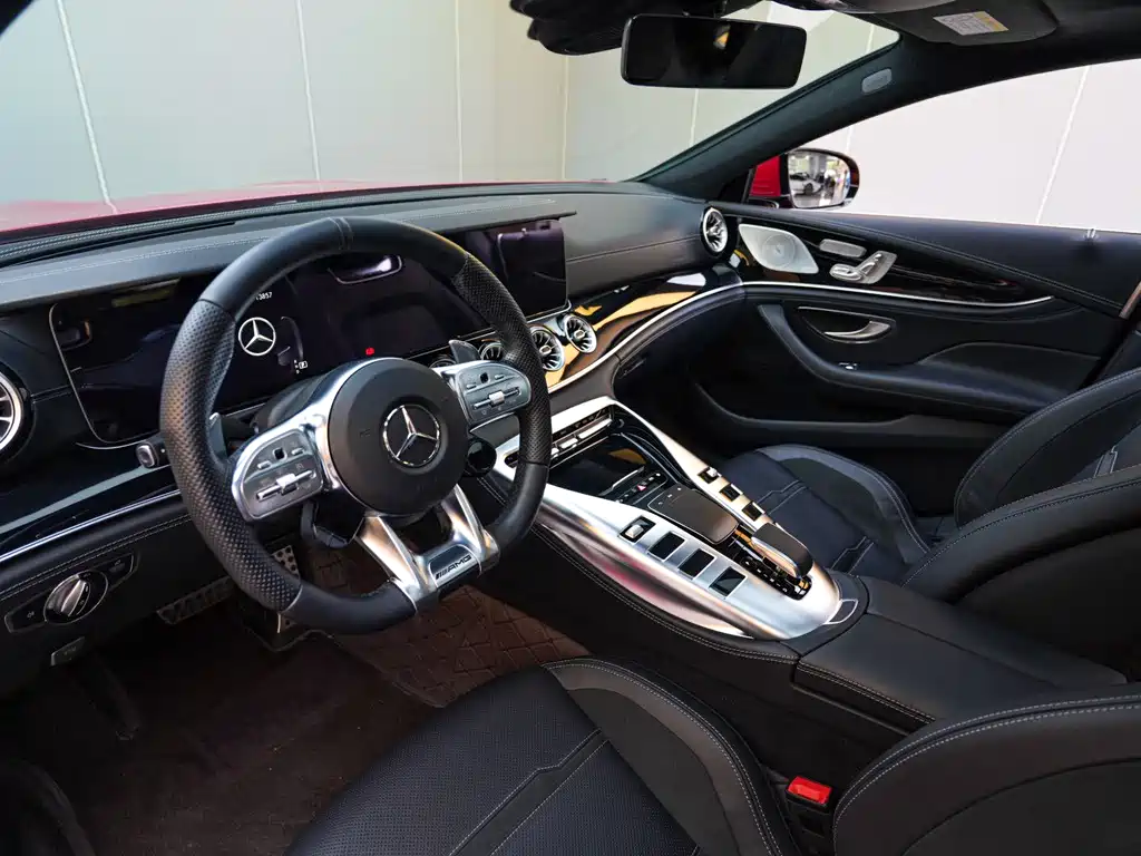 MERCEDES-BENZ AMG GT