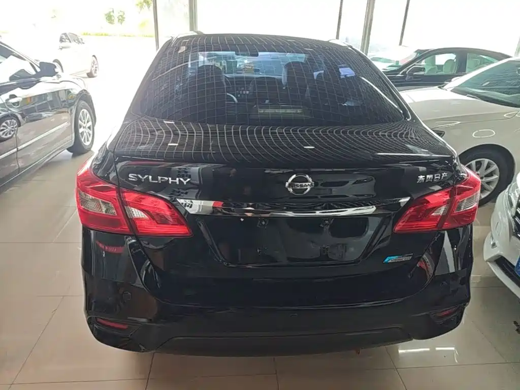 Nissan Sylphy — миниатюра 6