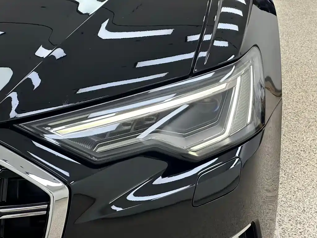 Audi A6L — миниатюра 11