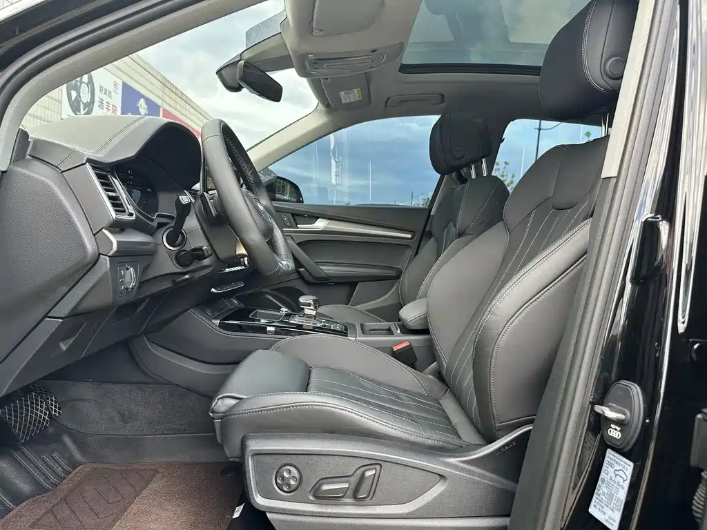Audi Q5L — миниатюра 18