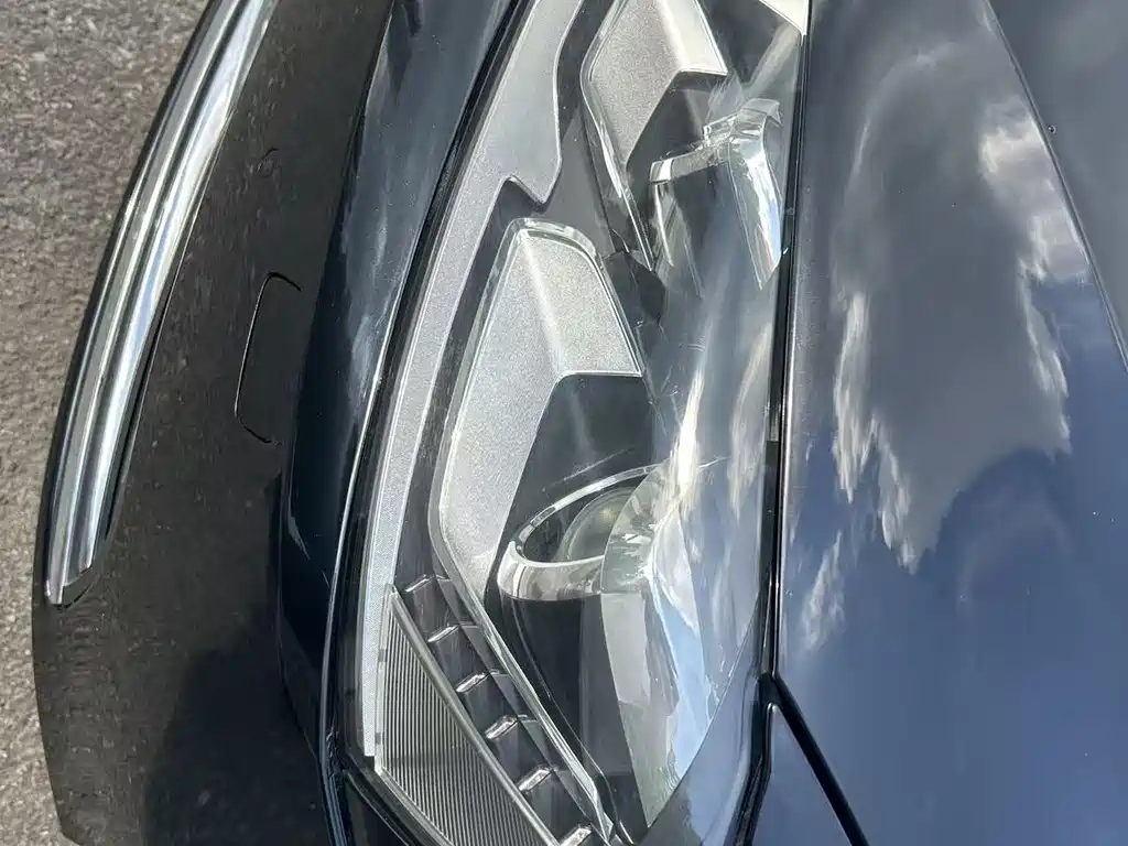 Volkswagen Magotan — миниатюра 4