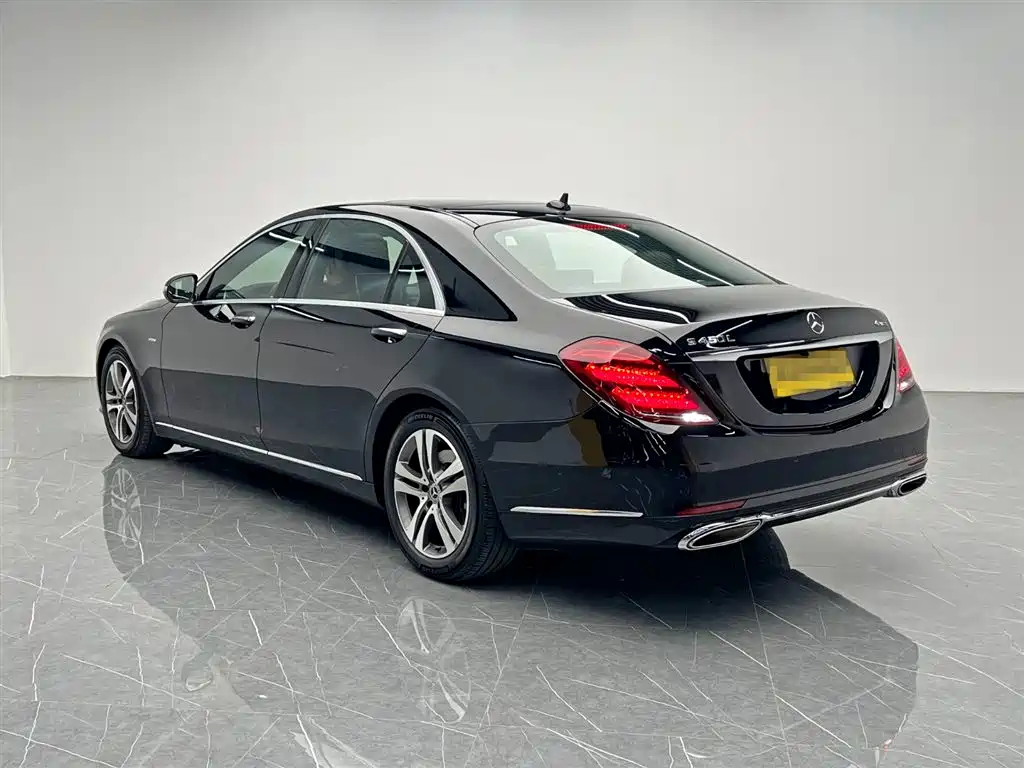 MERCEDES-BENZ S CLASS