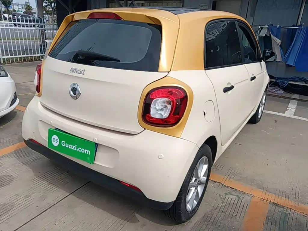 smart Smart Forfour — миниатюра 7