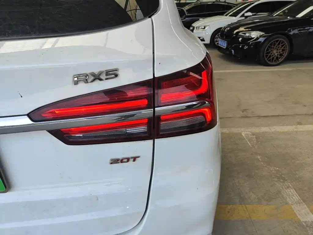 Roewe RX5 — миниатюра 8