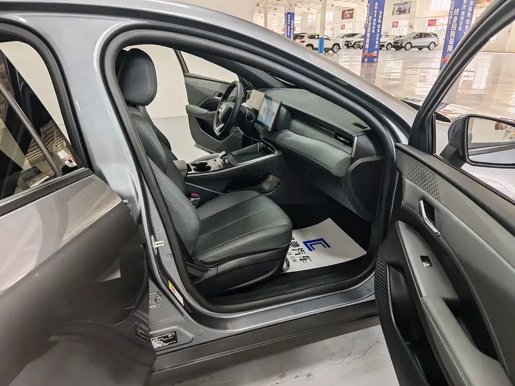 BYD Qin PLUS — миниатюра 11