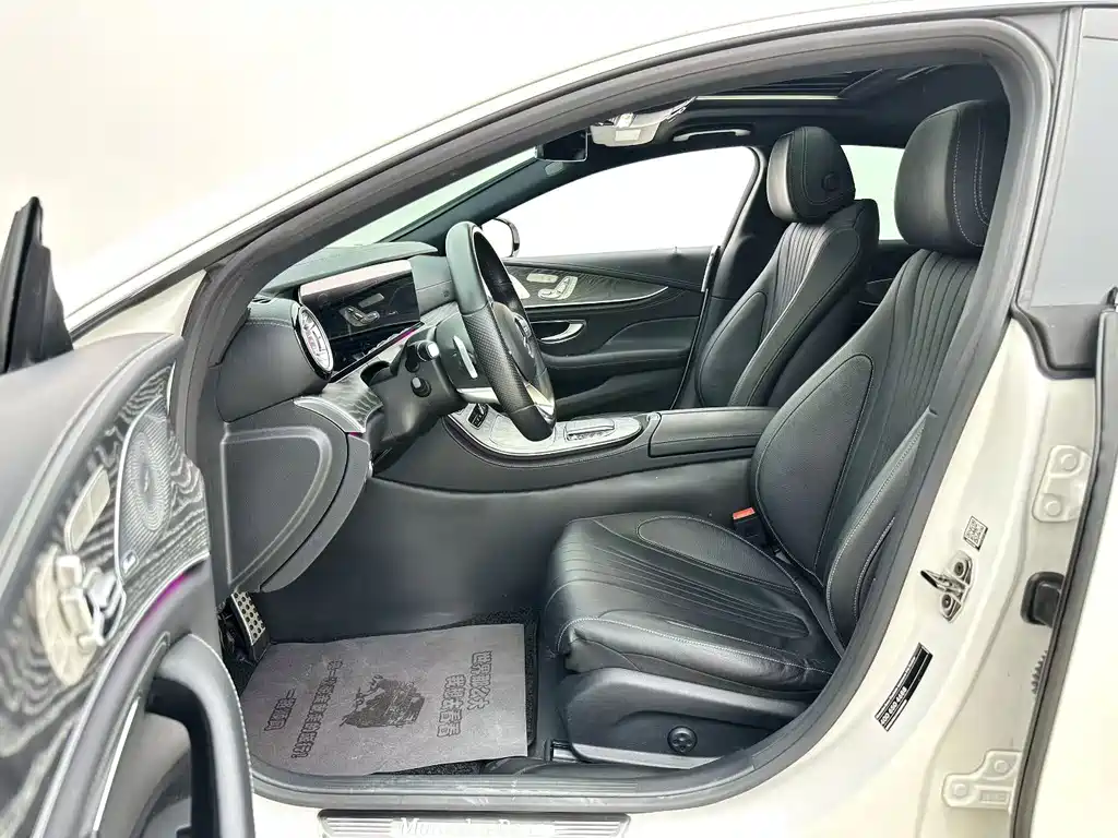 Mercedes-Benz CLS — миниатюра 3