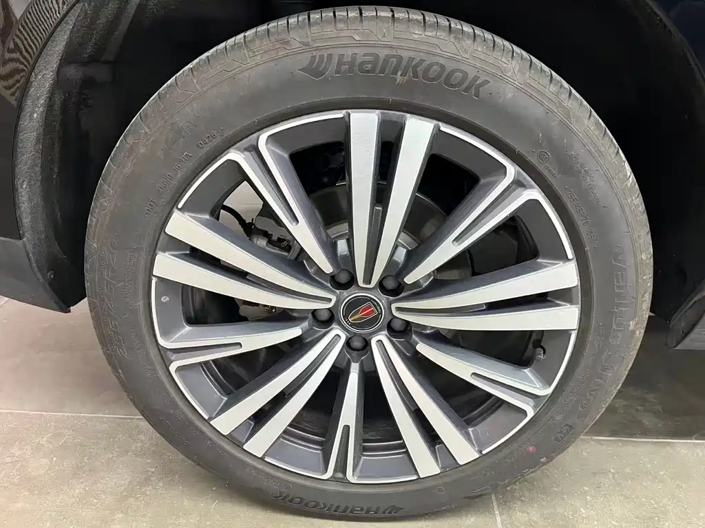 Hongqi Hongqi HS6 PHEV — миниатюра 29