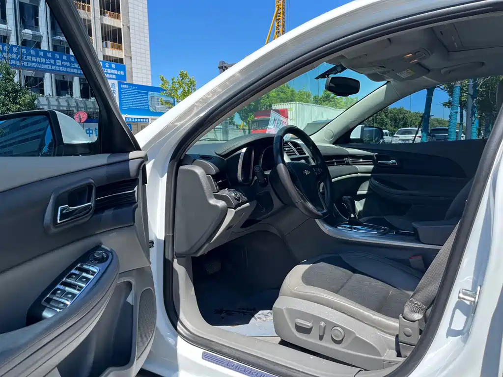 Chevrolet Malibu — миниатюра 8