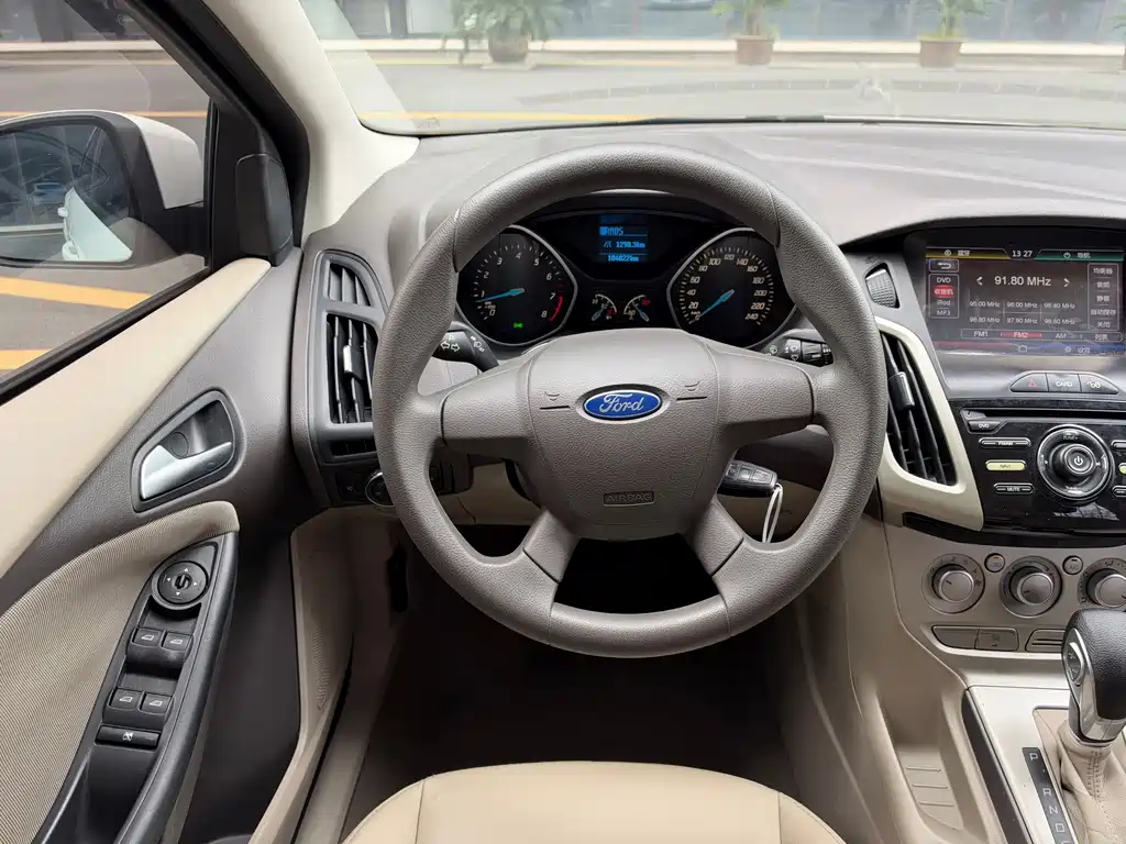 Ford Focus — миниатюра 8