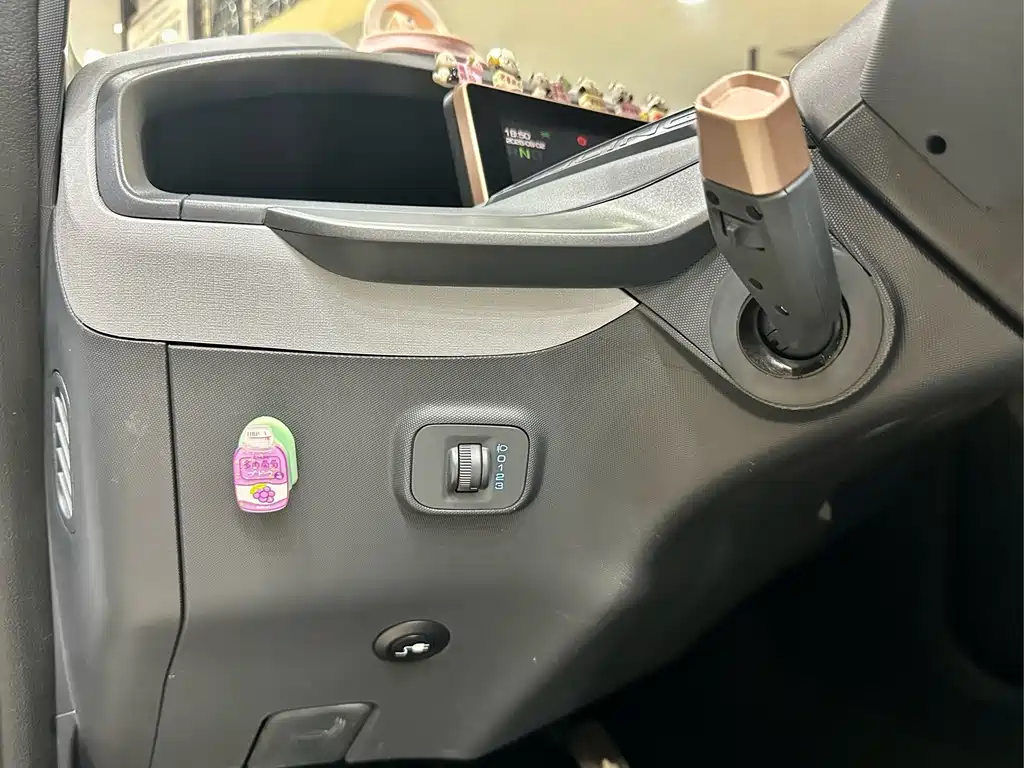 Wuling Nano EV — миниатюра 15