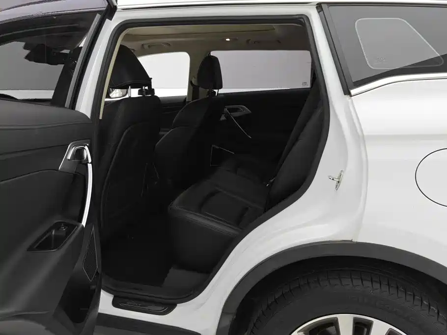 Geely Boyue — миниатюра 11
