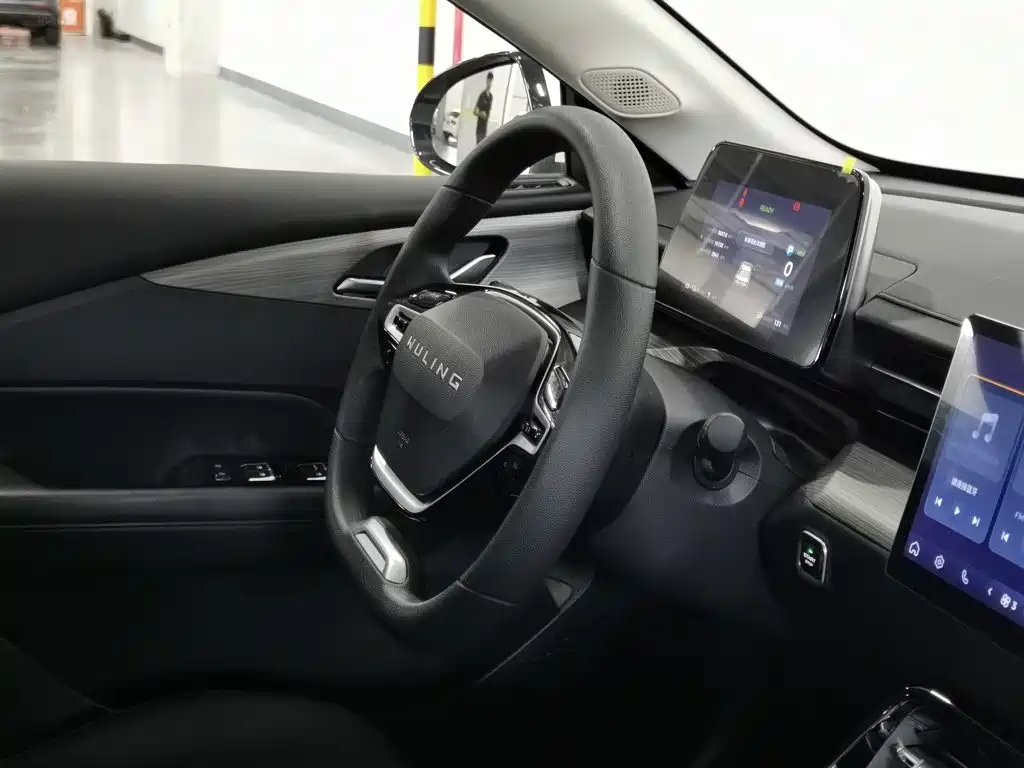 Wuling Xingguang — миниатюра 22