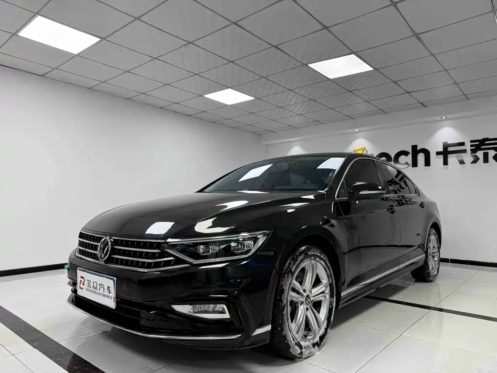 Volkswagen Magotan 2024