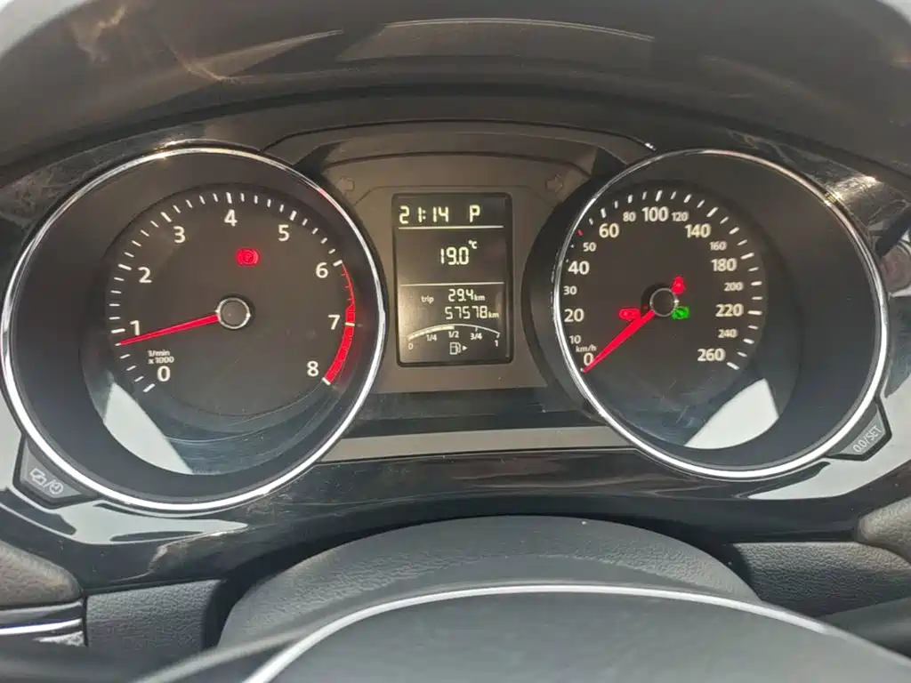 Volkswagen Sagitar — миниатюра 12