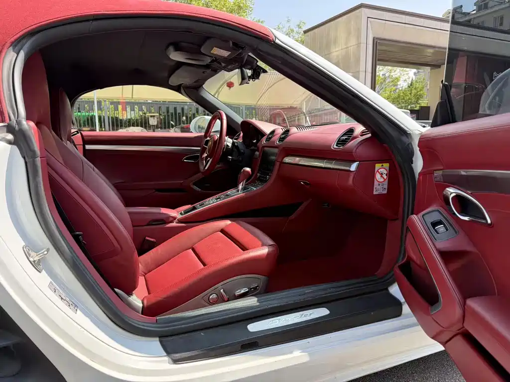 Porsche 718 2018 Boxster 2.0T
