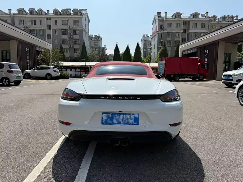 Porsche 718 2018 Boxster 2.0T