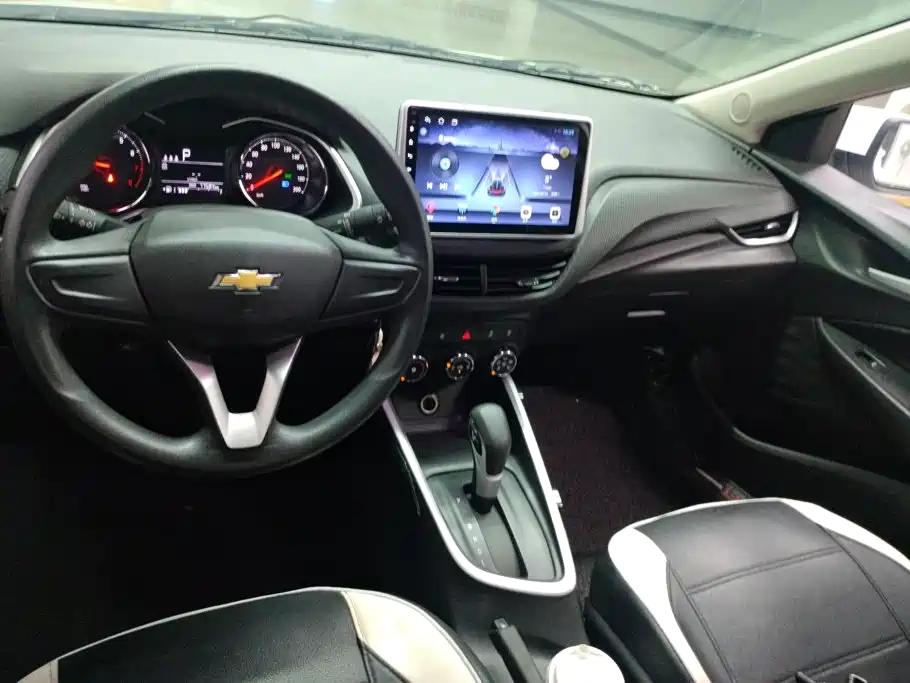 Chevrolet Cavalier — миниатюра 12
