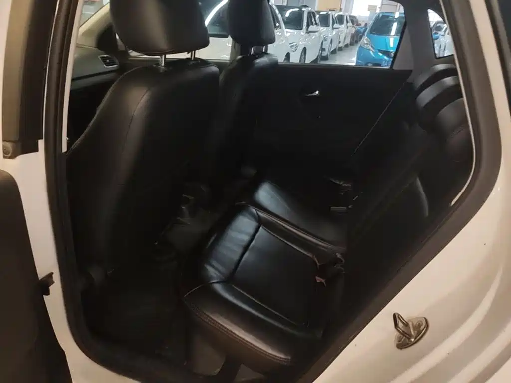 Volkswagen Polo — миниатюра 17