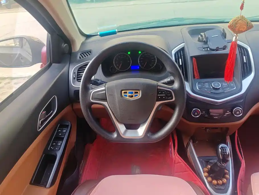 Geely King Kong — миниатюра 15