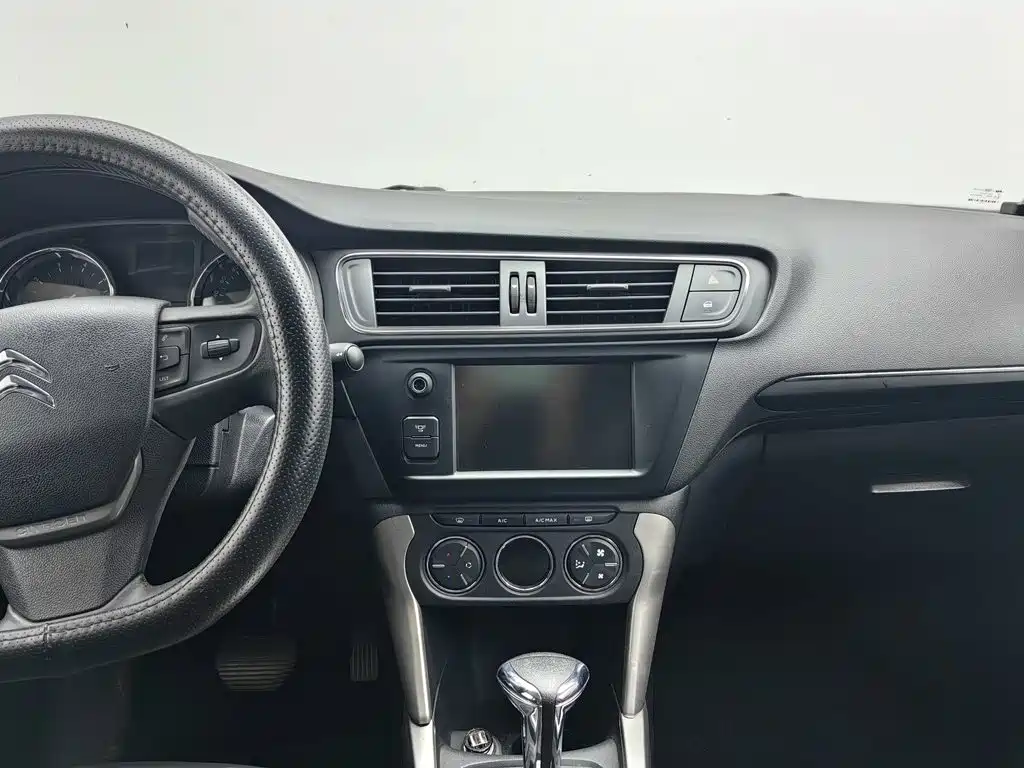 Citroen C3-XR — миниатюра 12